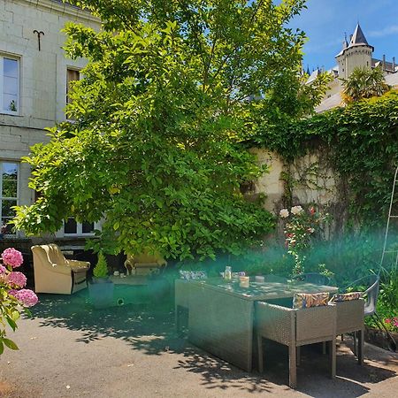 Vue Sur Chateau Et Loire Saumur Bagian luar foto